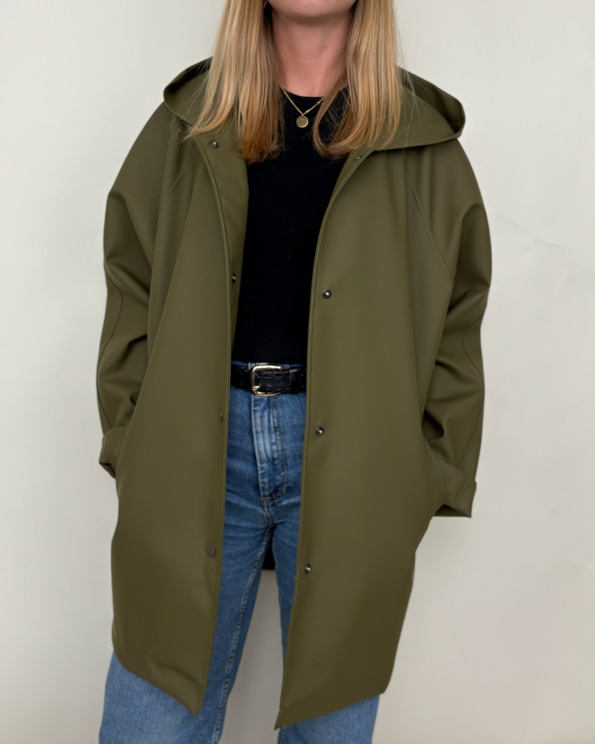 MID-LENGTH WATERPROOF PARKA WITH HOOD