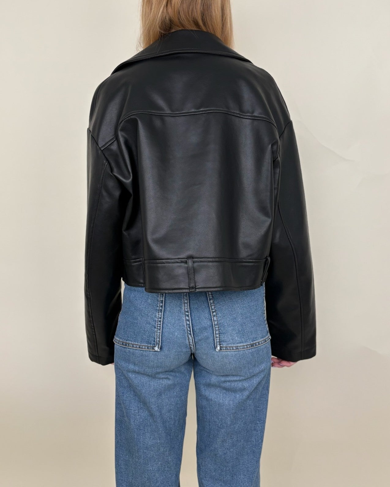 PERFECTO SHORT IN FAUX LEATHER