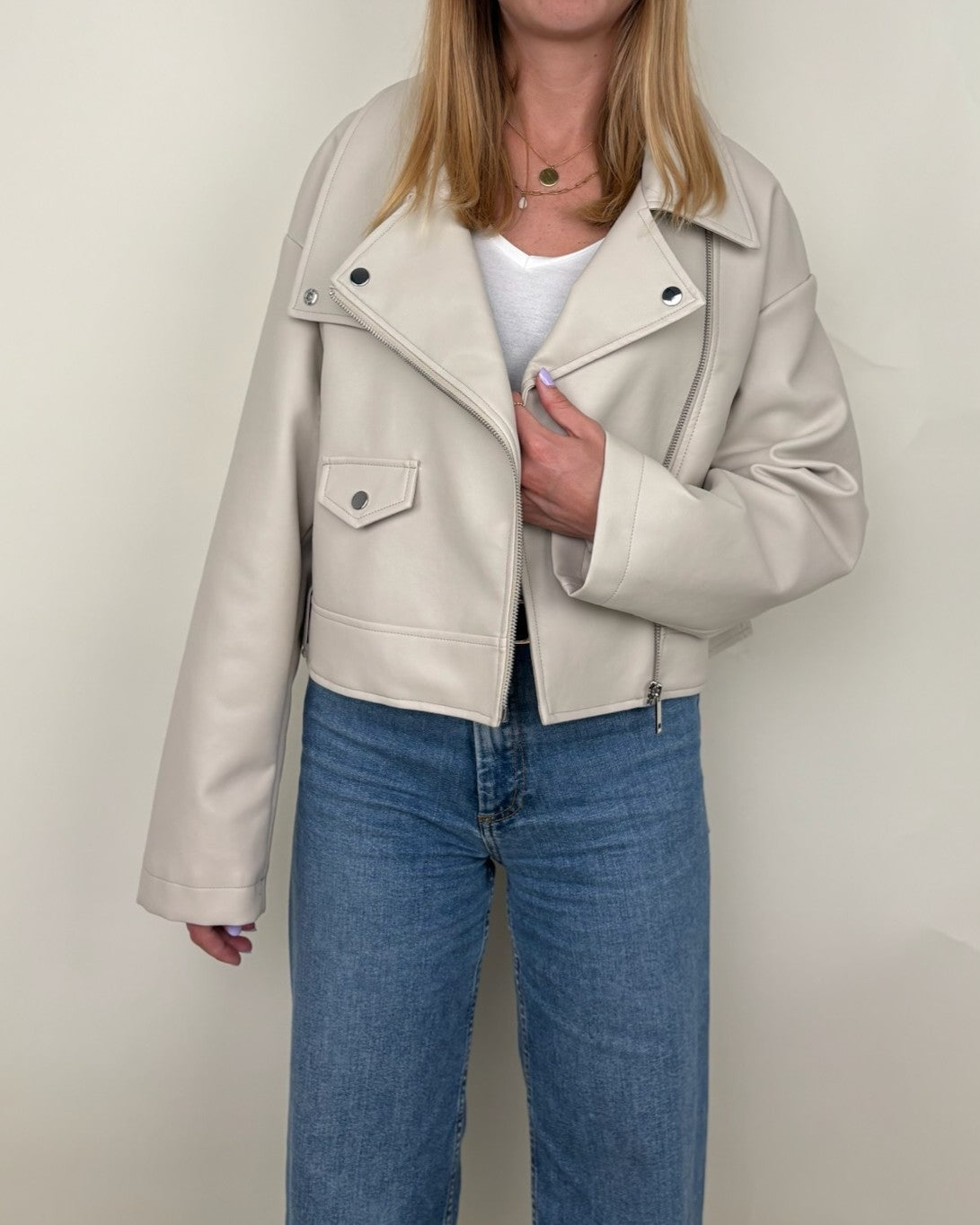 PERFECTO SHORT IN FAUX LEATHER