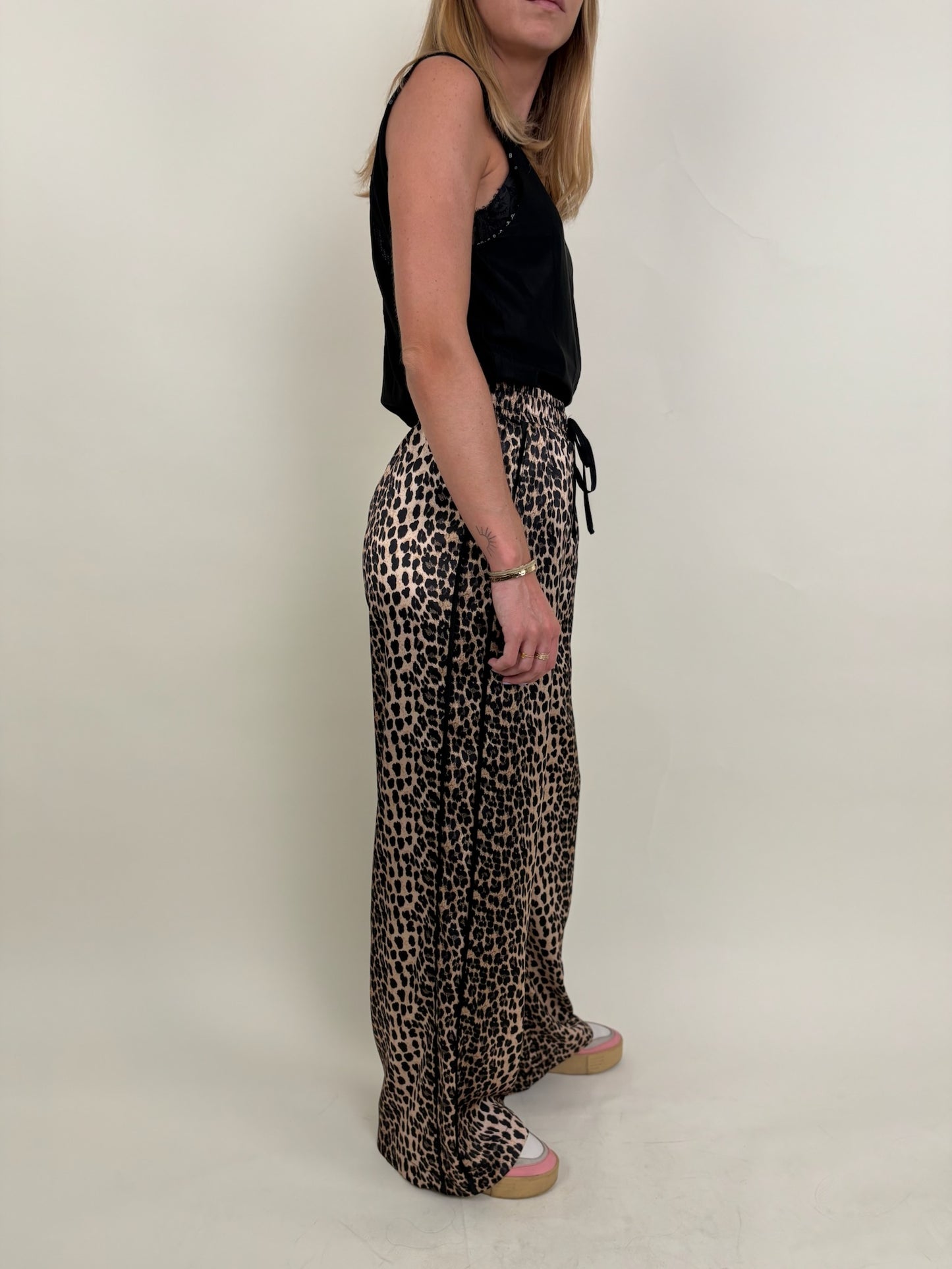Leopard print satin pants