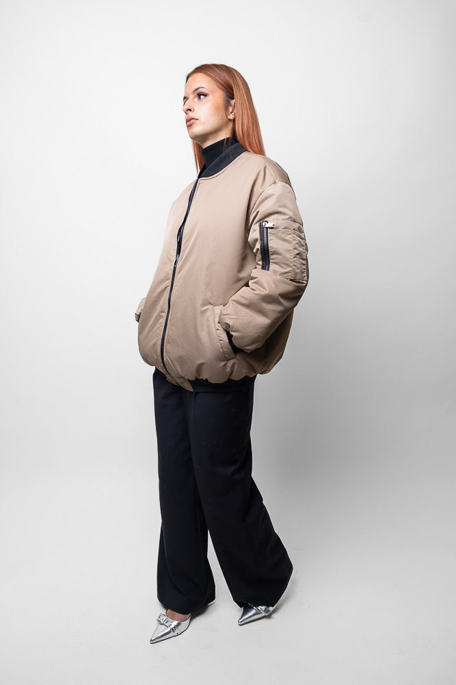 REVERSIBLE BOMBER WITH LEOPARD INTERIOR