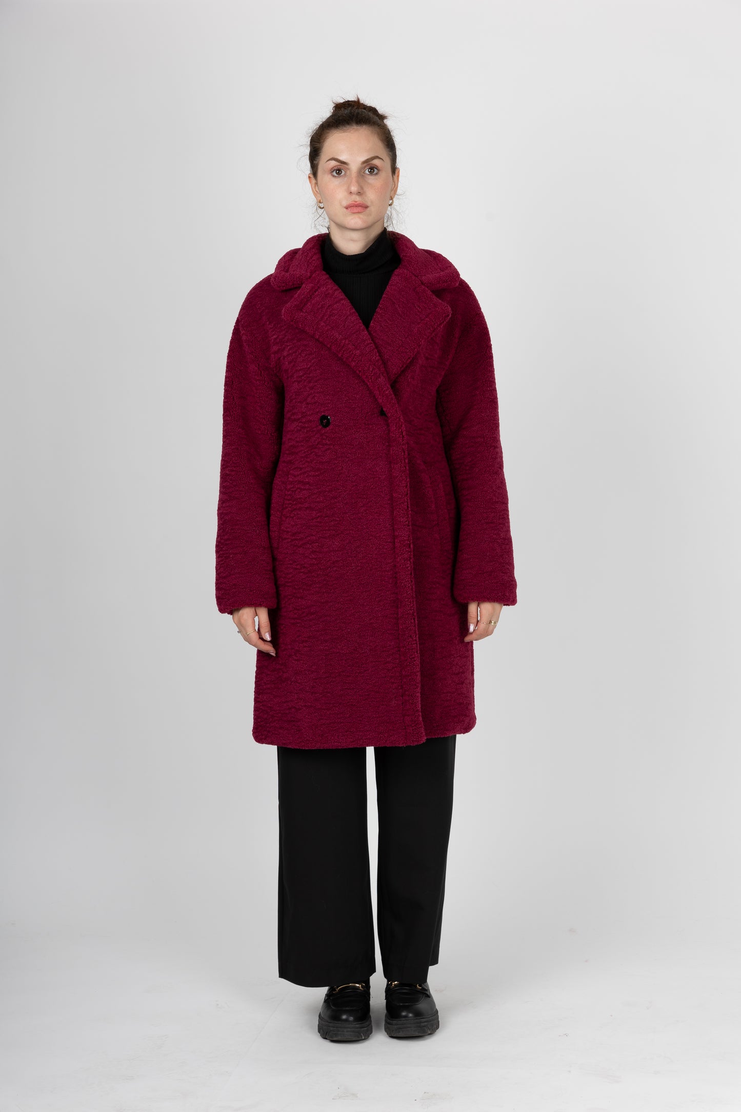 MID-LENGTH SHEARLING COAT