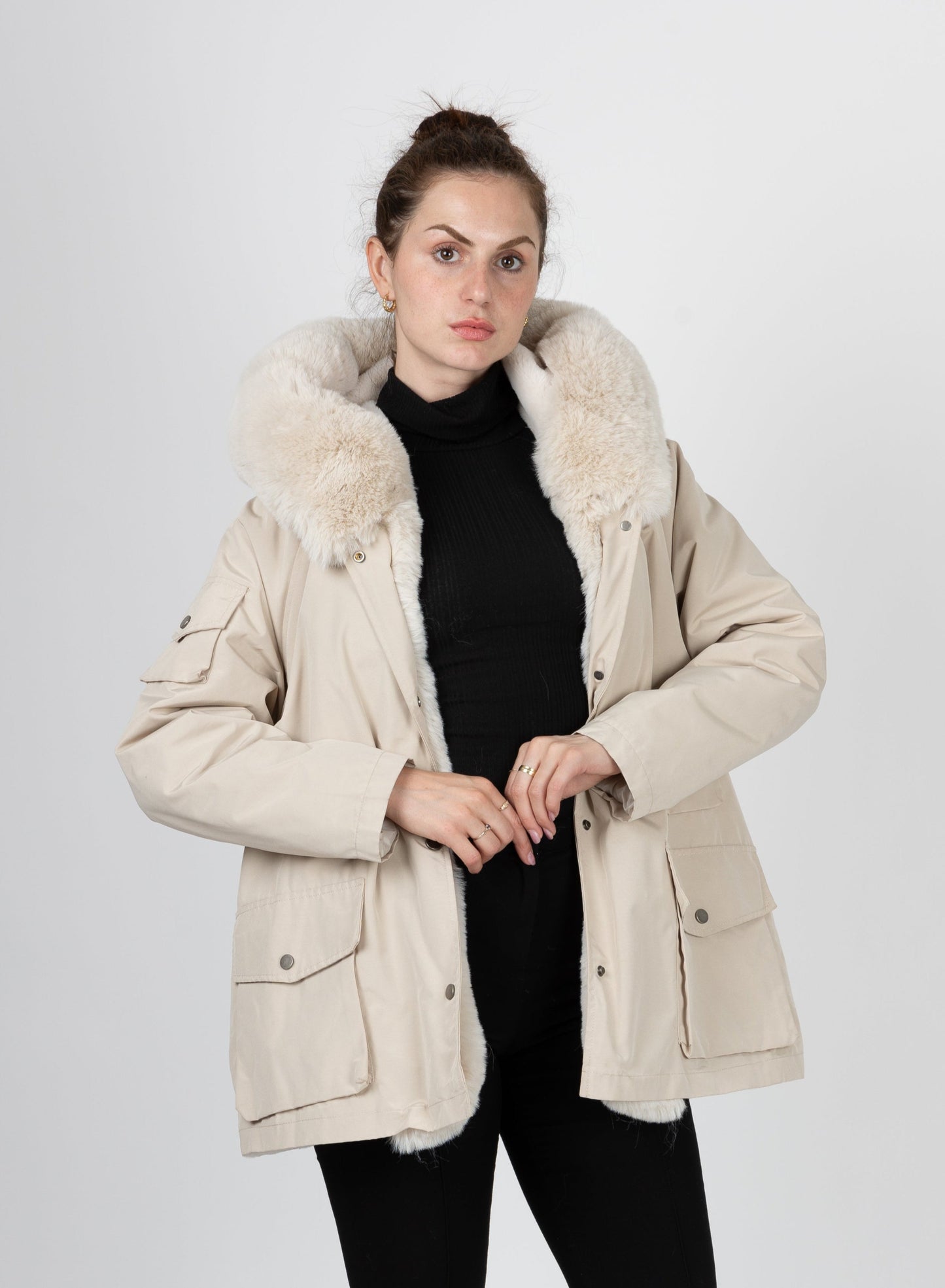 PARKA EN FAUSSE FOURRURE