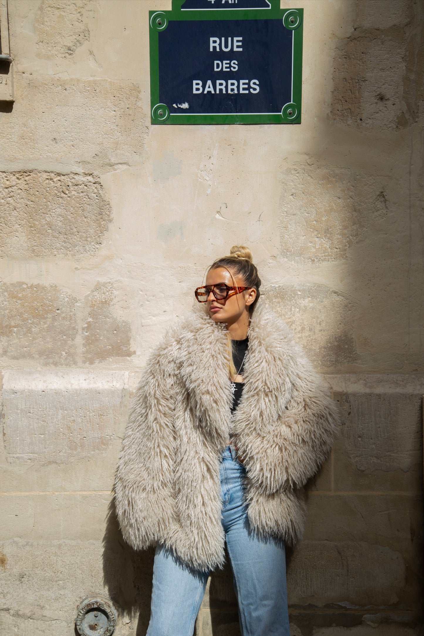 MANTEAU FLUFFY EN FAUSSE FOURRURE