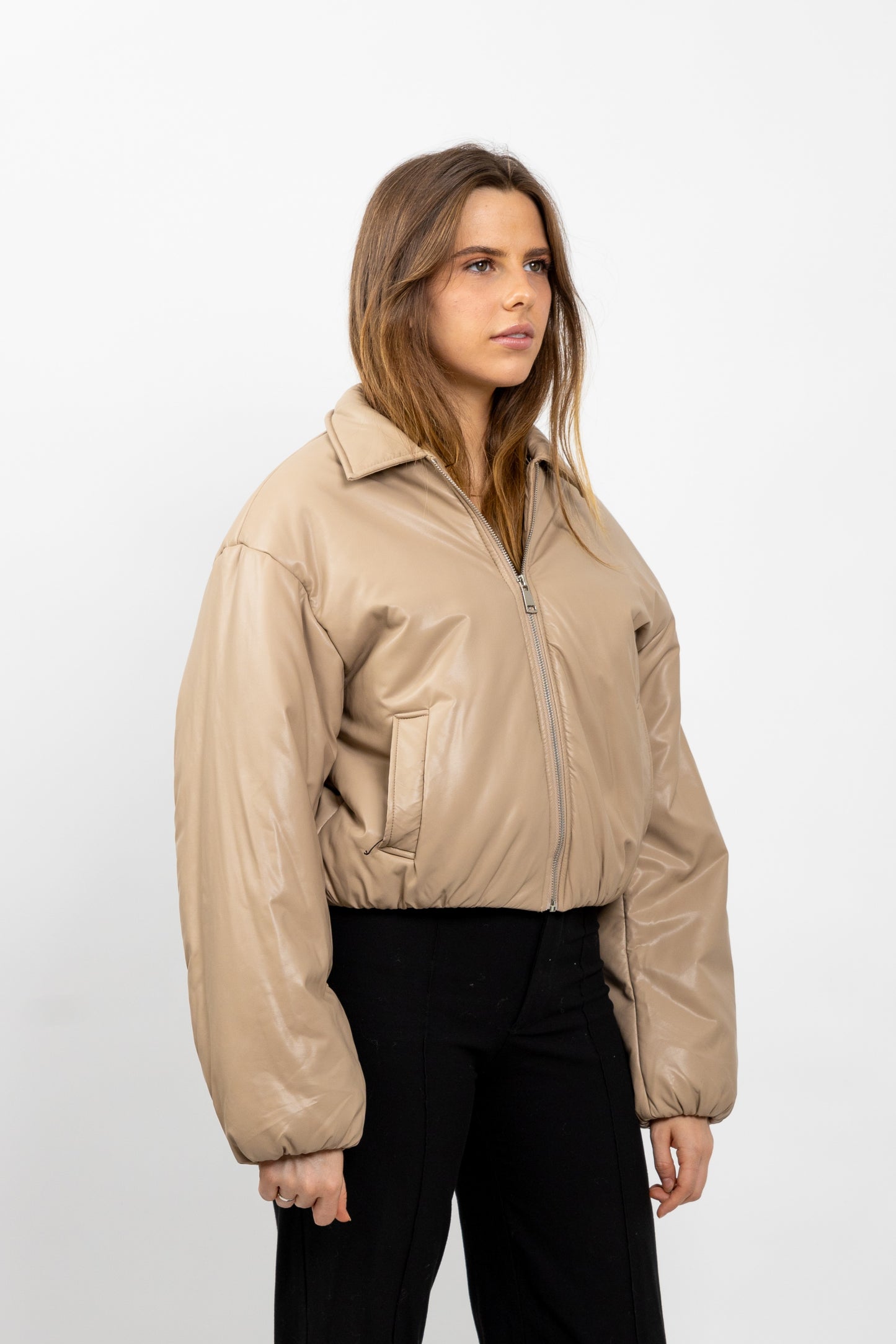 DOUDOUNE COURTE EN SIMILI CUIR