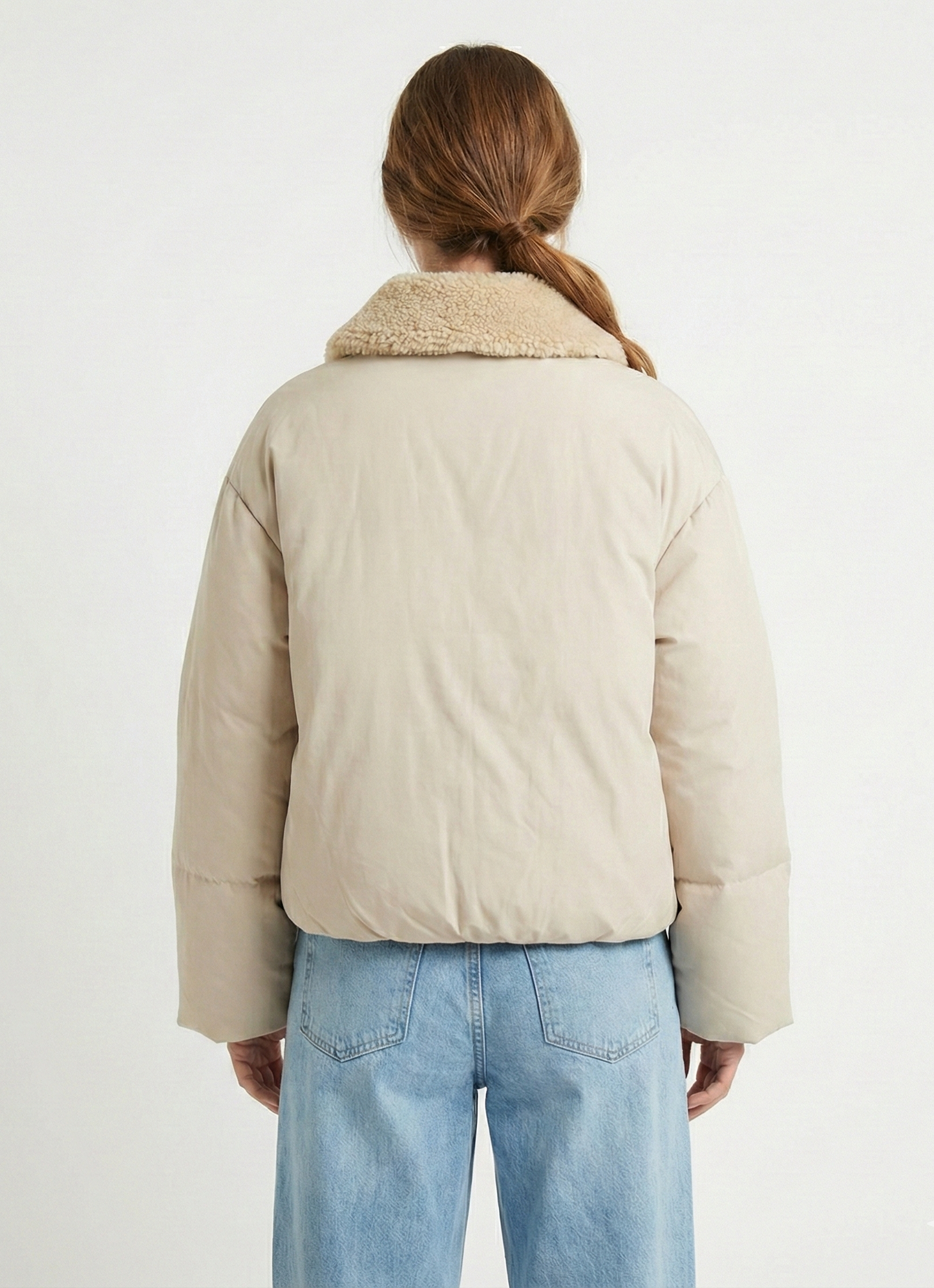 Puffer jacket with faux fur collar