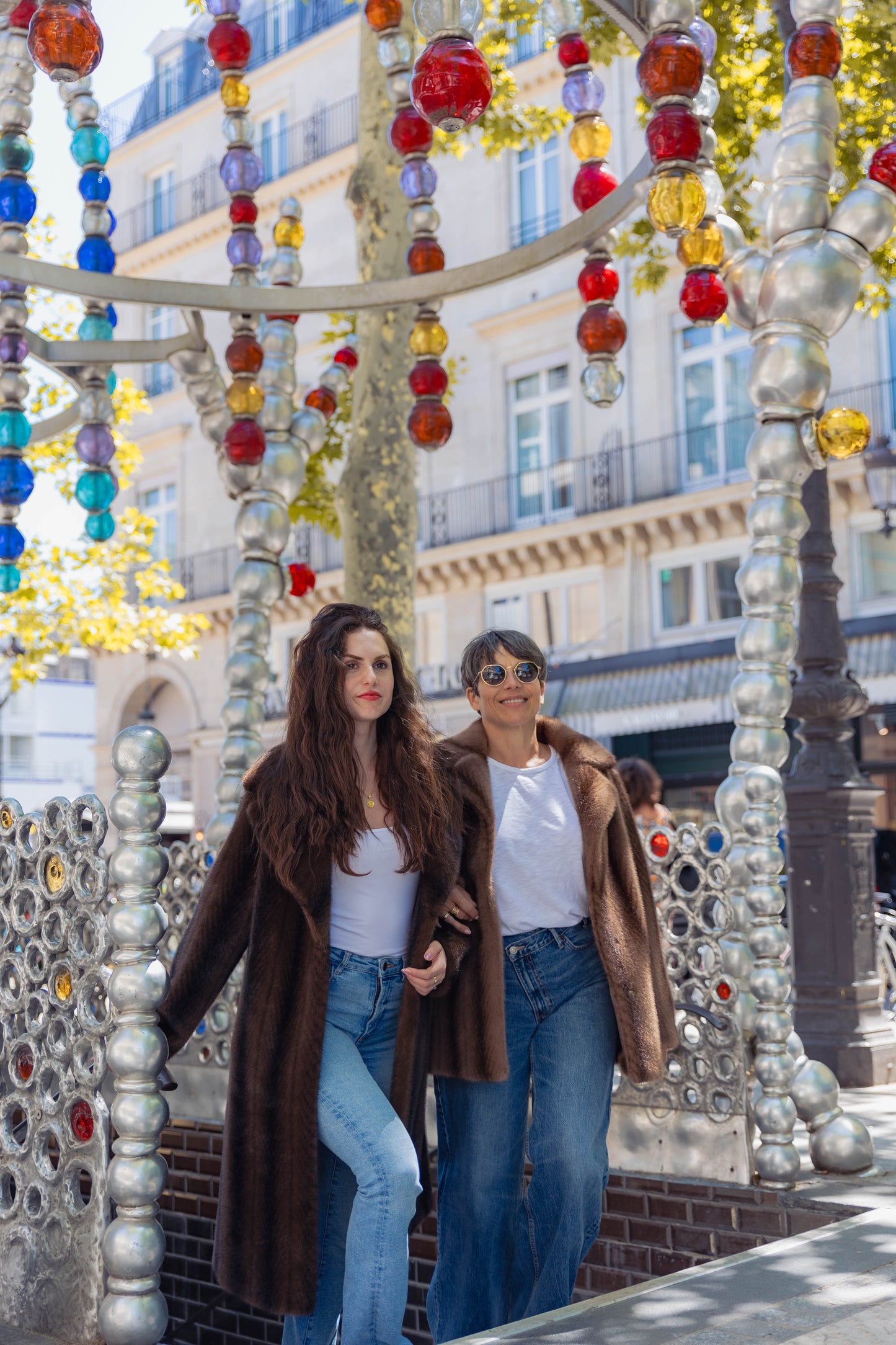 MANTEAU LONG EN FAUSSE FOURRURE À RAYURES