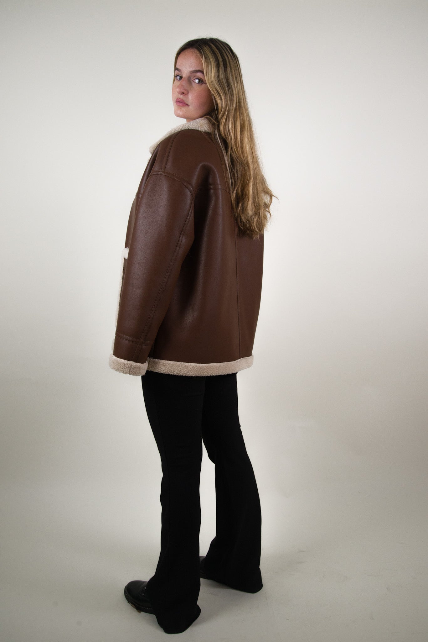 Chaqueta de piel sintética y piel