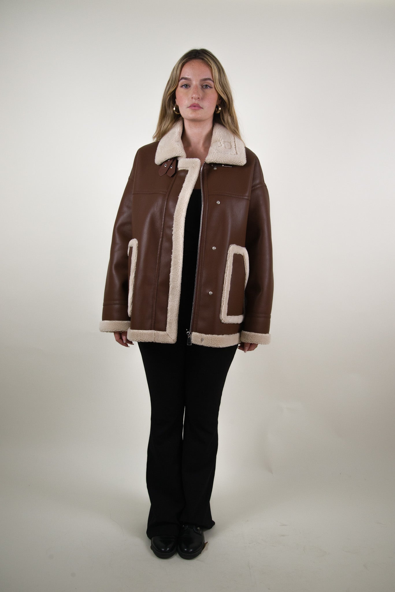 Chaqueta de piel sintética y piel