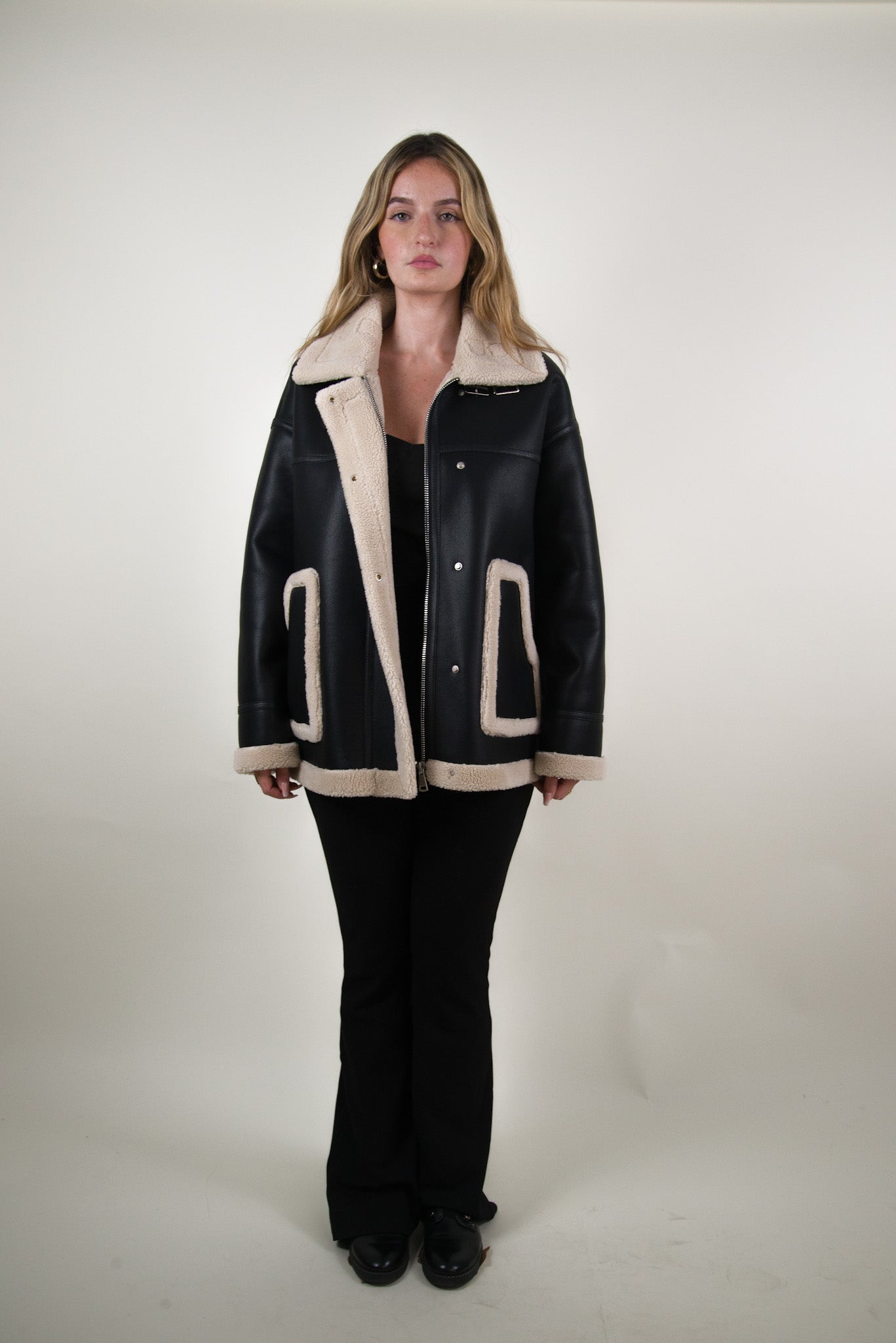 Chaqueta de piel sintética y piel