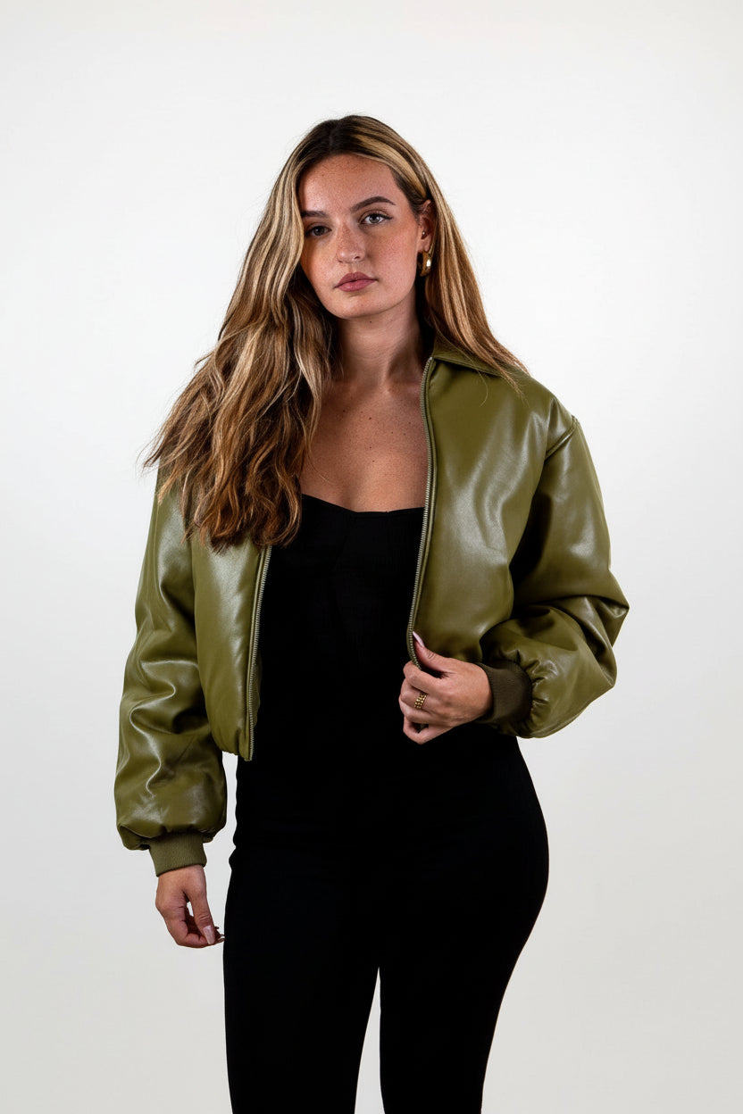 BOMBER COURT EN SIMILICUIR