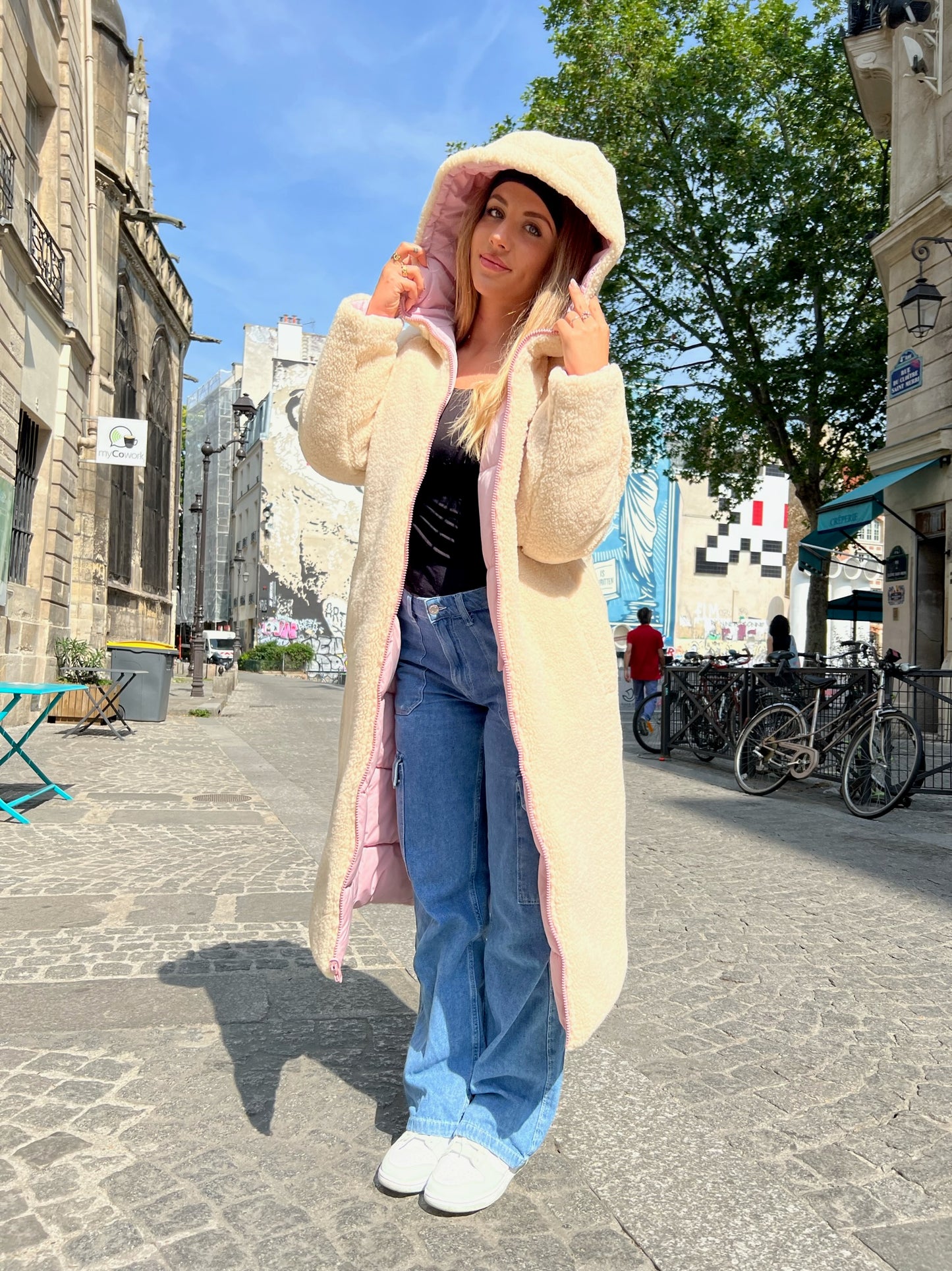 Long reversible down jacket with hood