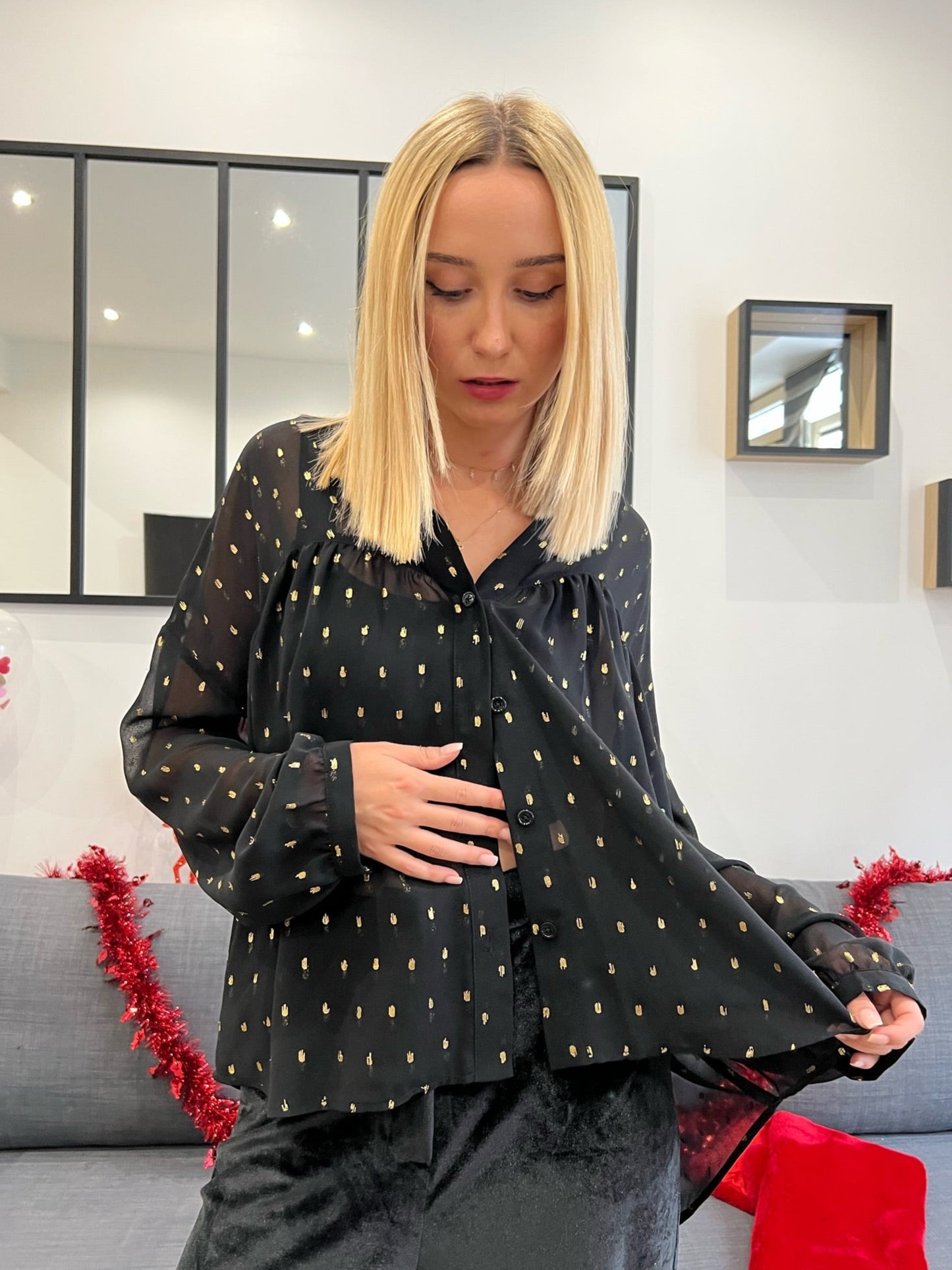 BLACK BLOUSE WITH GOLD DETAILS