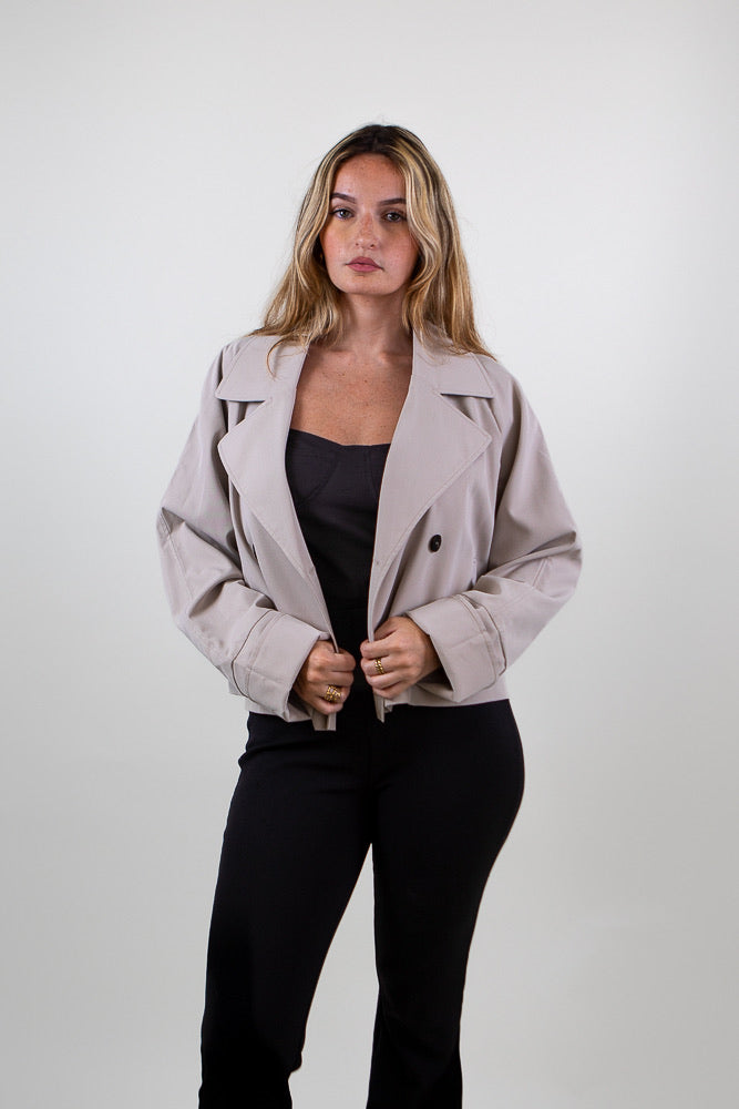 Veste courte style trench