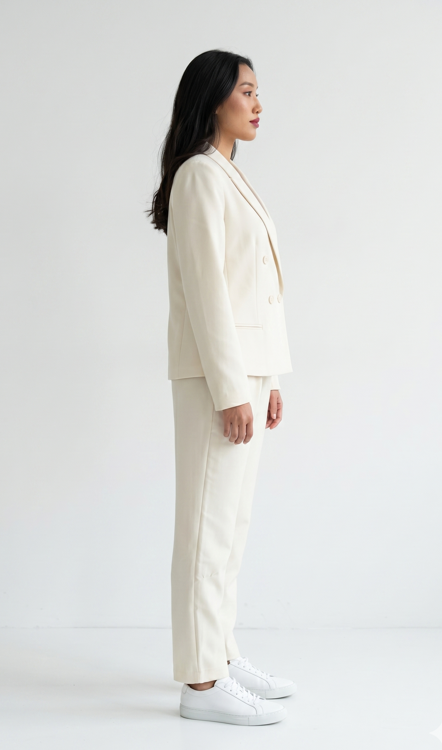DOUBLE-BREASTED BLAZER