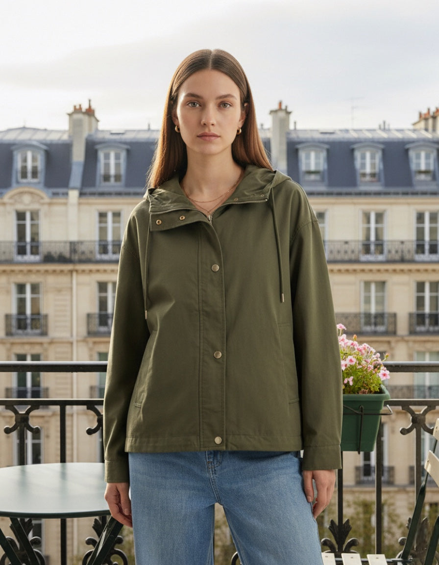 CHAQUETA CON CAPUCHA