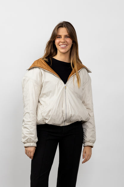 Reversible hooded down jacket