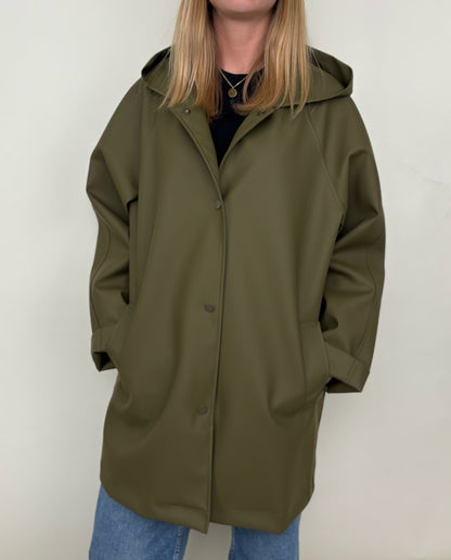MID-LENGTH WATERPROOF PARKA WITH HOOD
