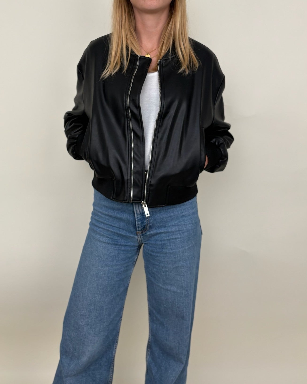 Chaqueta bomber de piel sintética