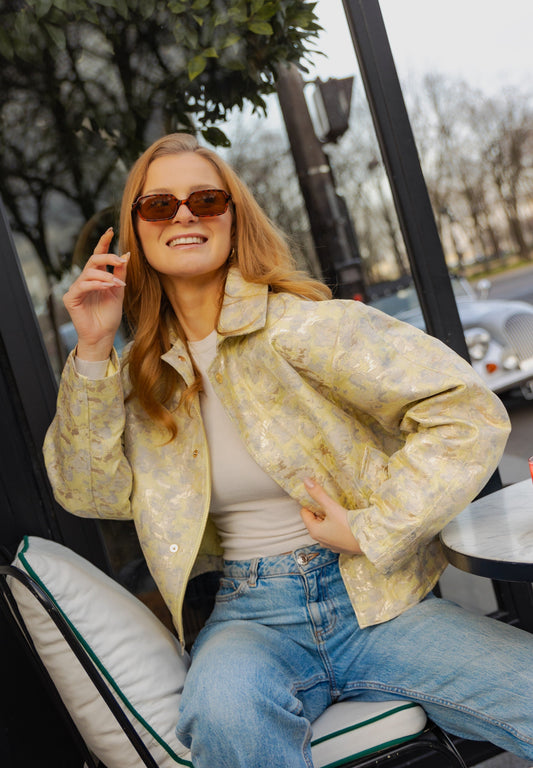 CHAQUETA ESTAMPADA EN TEJIDO METALIZADO