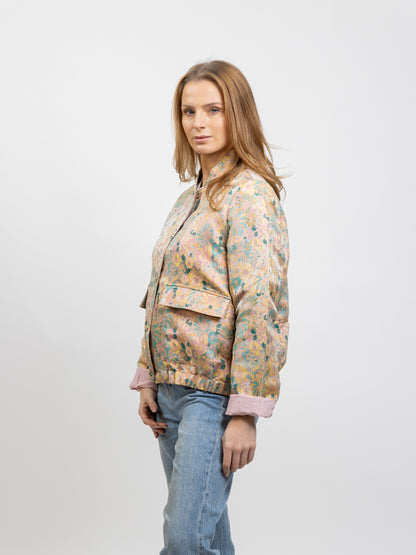 CHAQUETA CON ESTAMPADO FLORAL METÁLICO