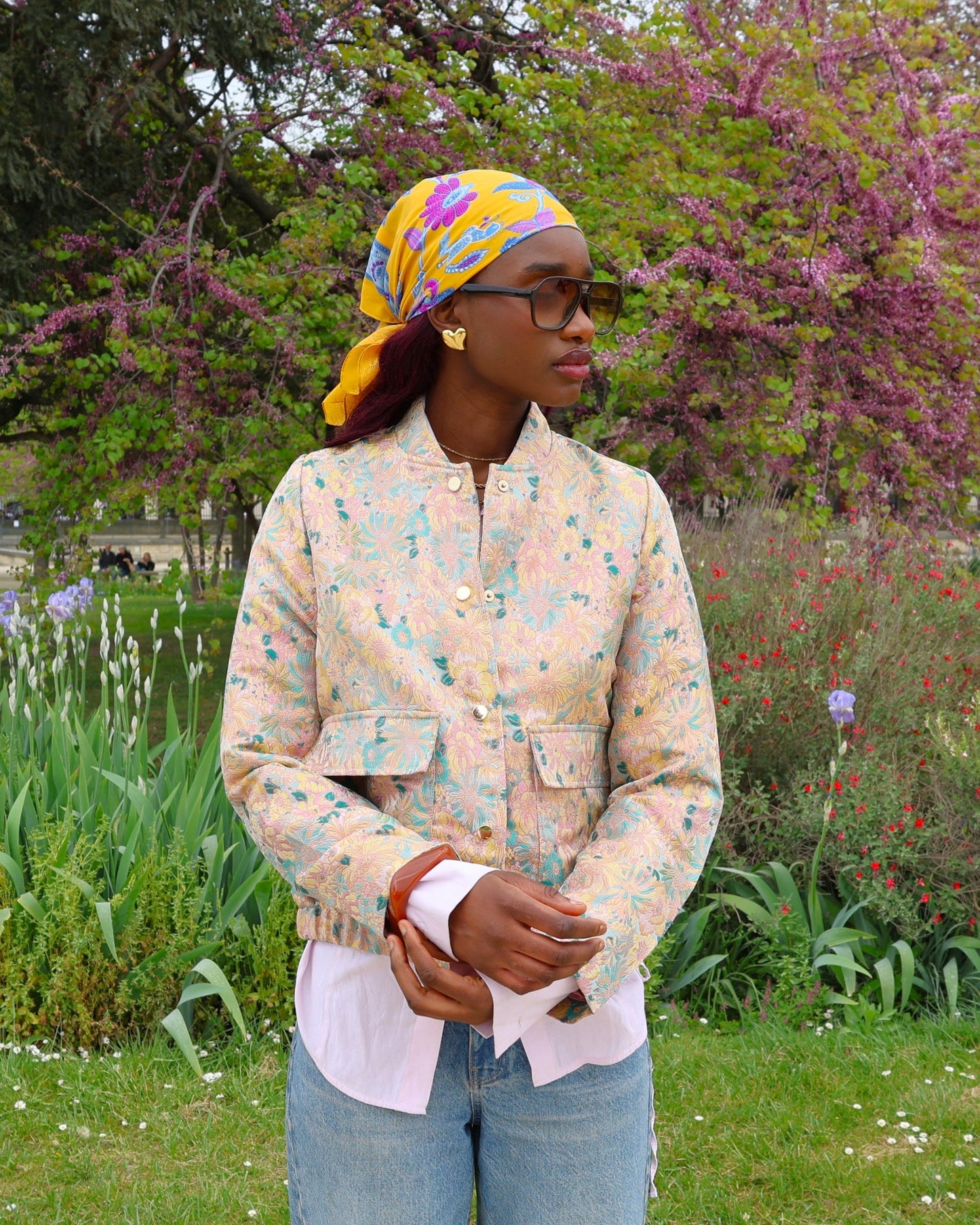 VESTE À MOTIF FLEURS MÉTALLISÉ