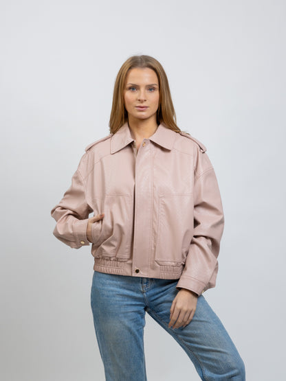 CHAQUETA DE CUERO SINTÉTICO CON ESTAMPADO TRENZADO