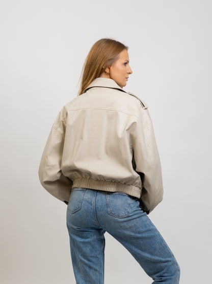 CHAQUETA DE CUERO SINTÉTICO CON ESTAMPADO TRENZADO