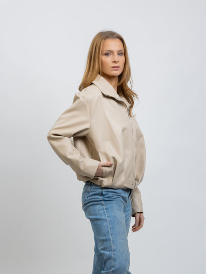 BLOUSON EN SIMILICUIR AVEC CEINTURE