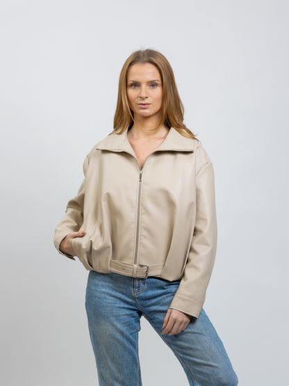 BLOUSON EN SIMILICUIR AVEC CEINTURE