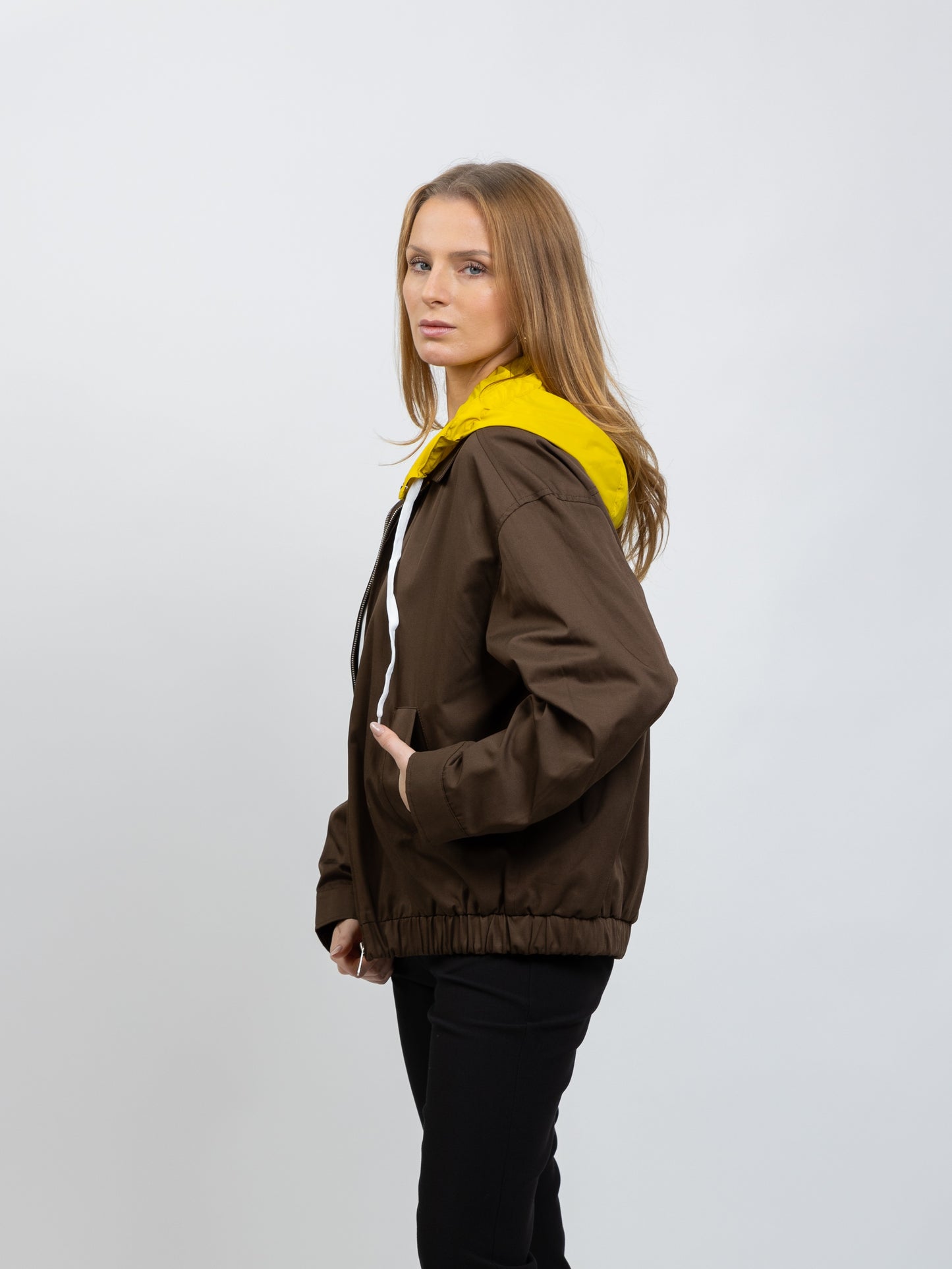 JACKET WITH CONTRASTING REMOVABLE HOOD