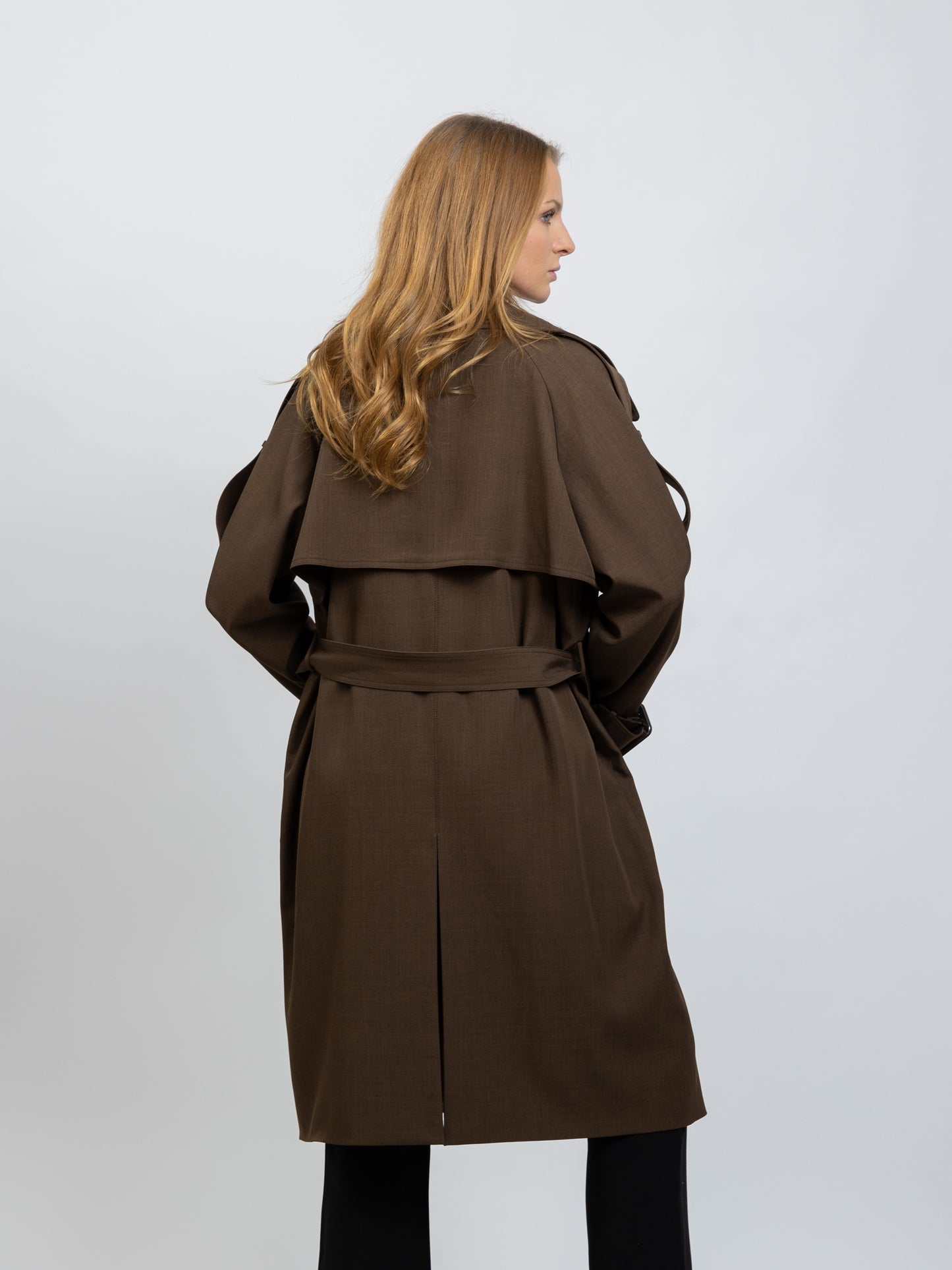 LONG BELTED TRENCH LOOK