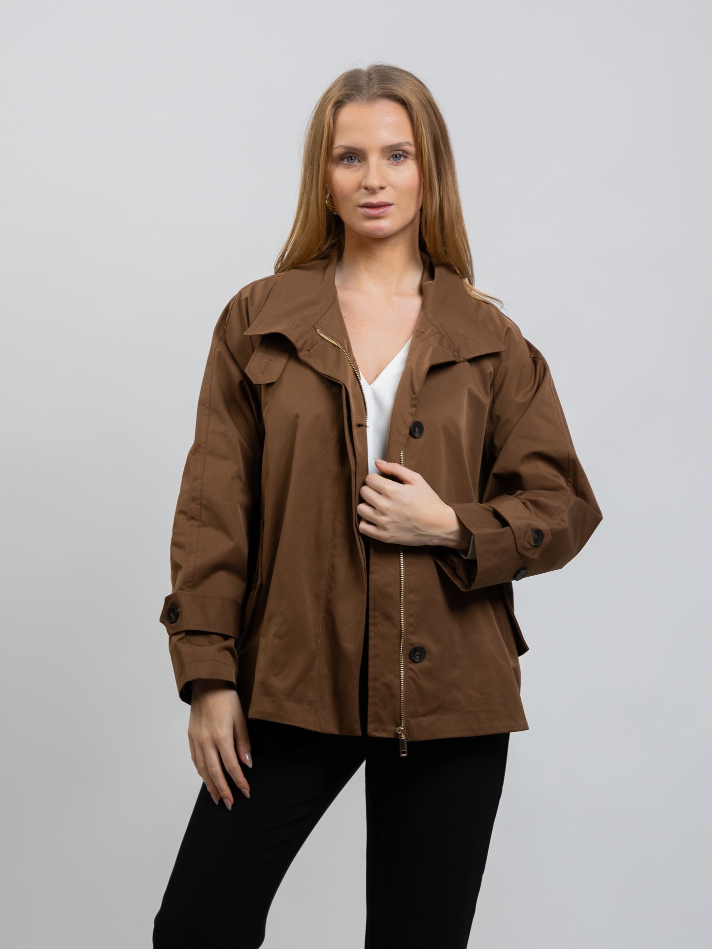 Short trench coat