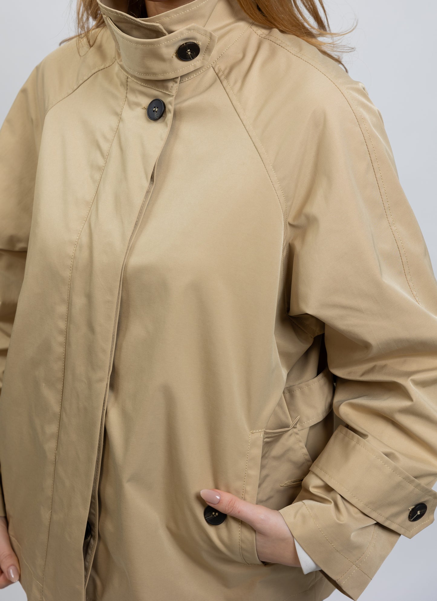 Short trench coat