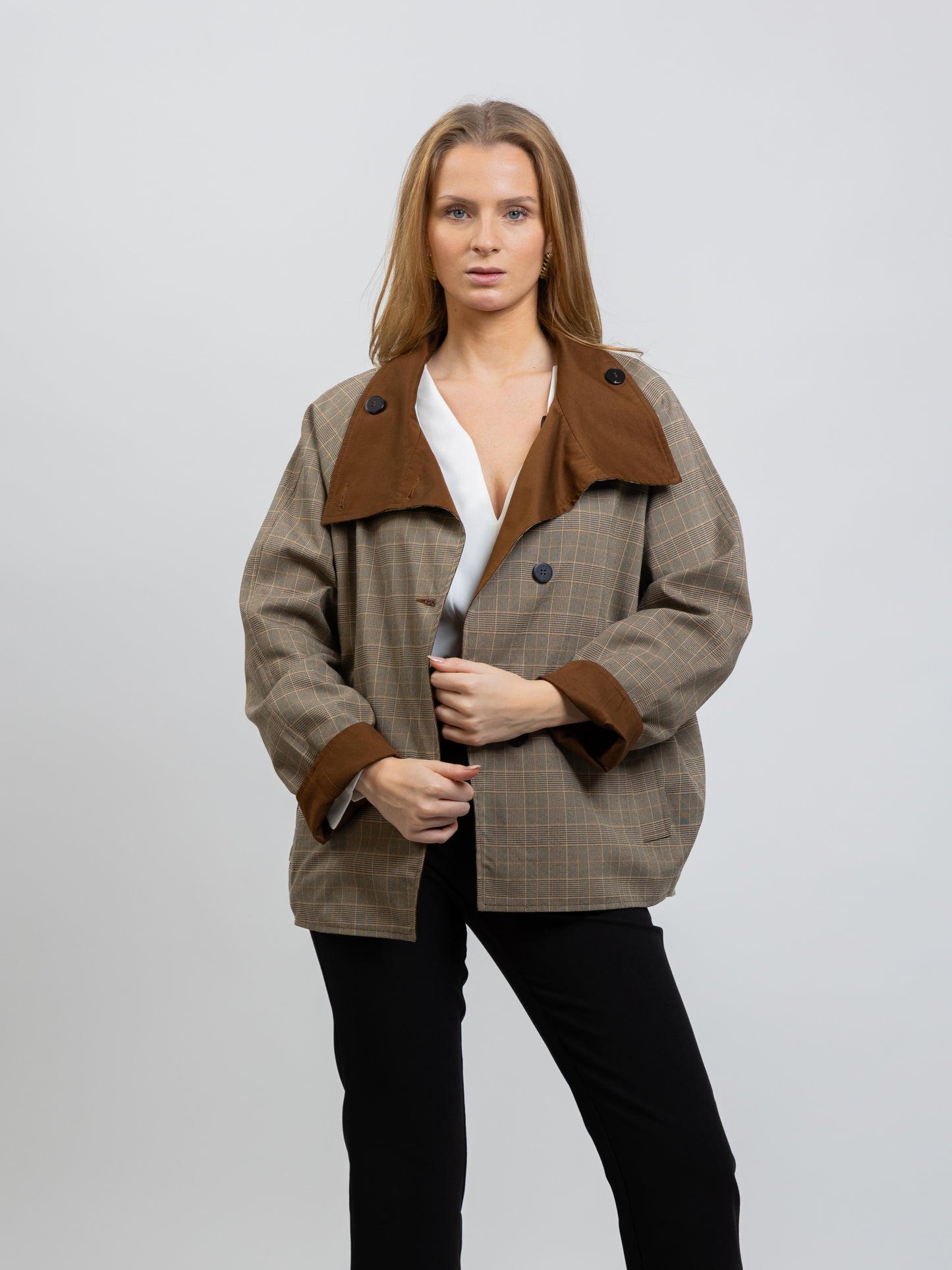 SHORT REVERSIBLE CHECKED TRENCH COAT
