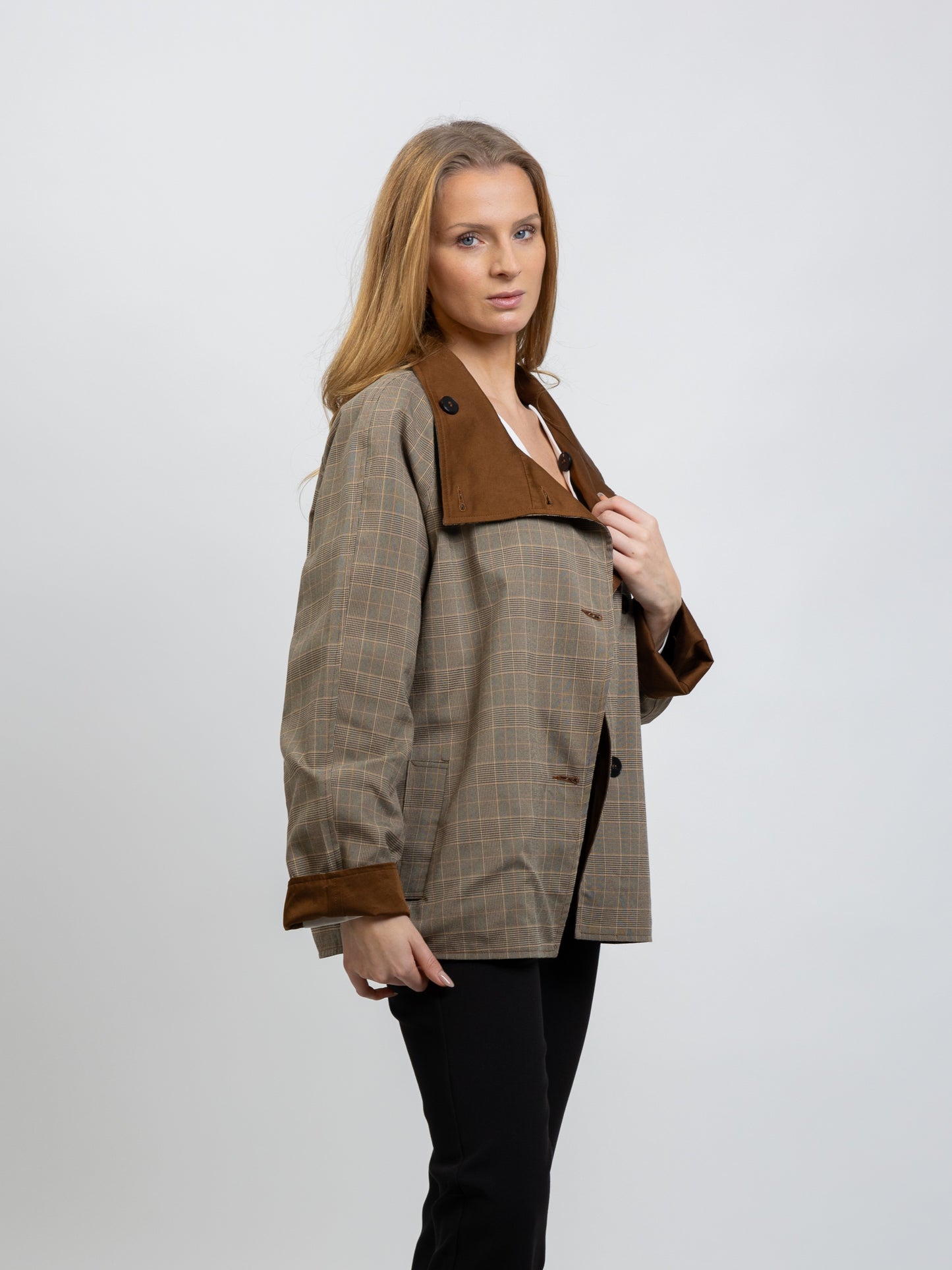 SHORT REVERSIBLE CHECKED TRENCH COAT