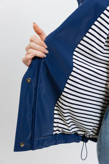 PARKA DE LLUVIA A RAYAS