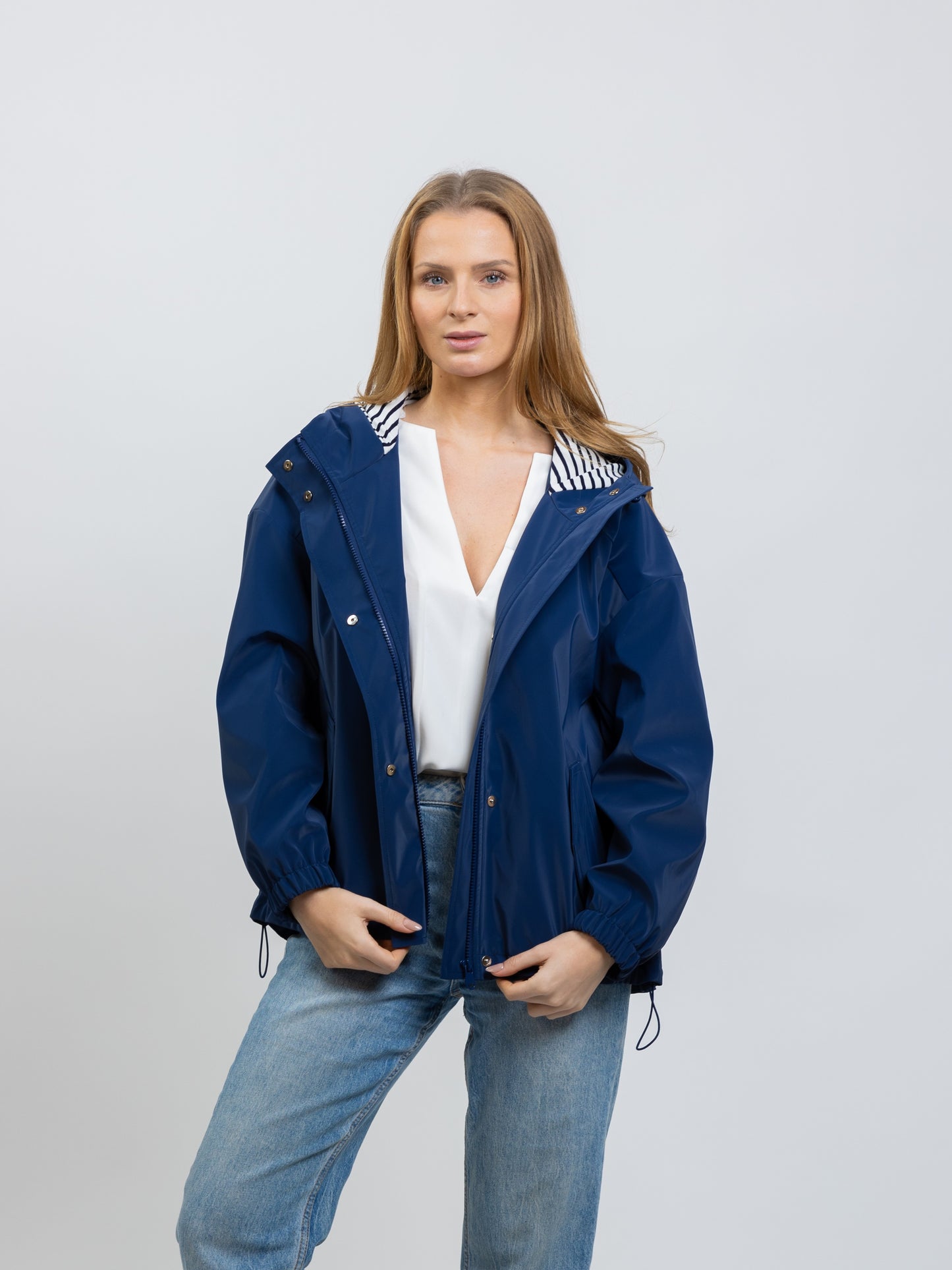 PARKA DE LLUVIA A RAYAS