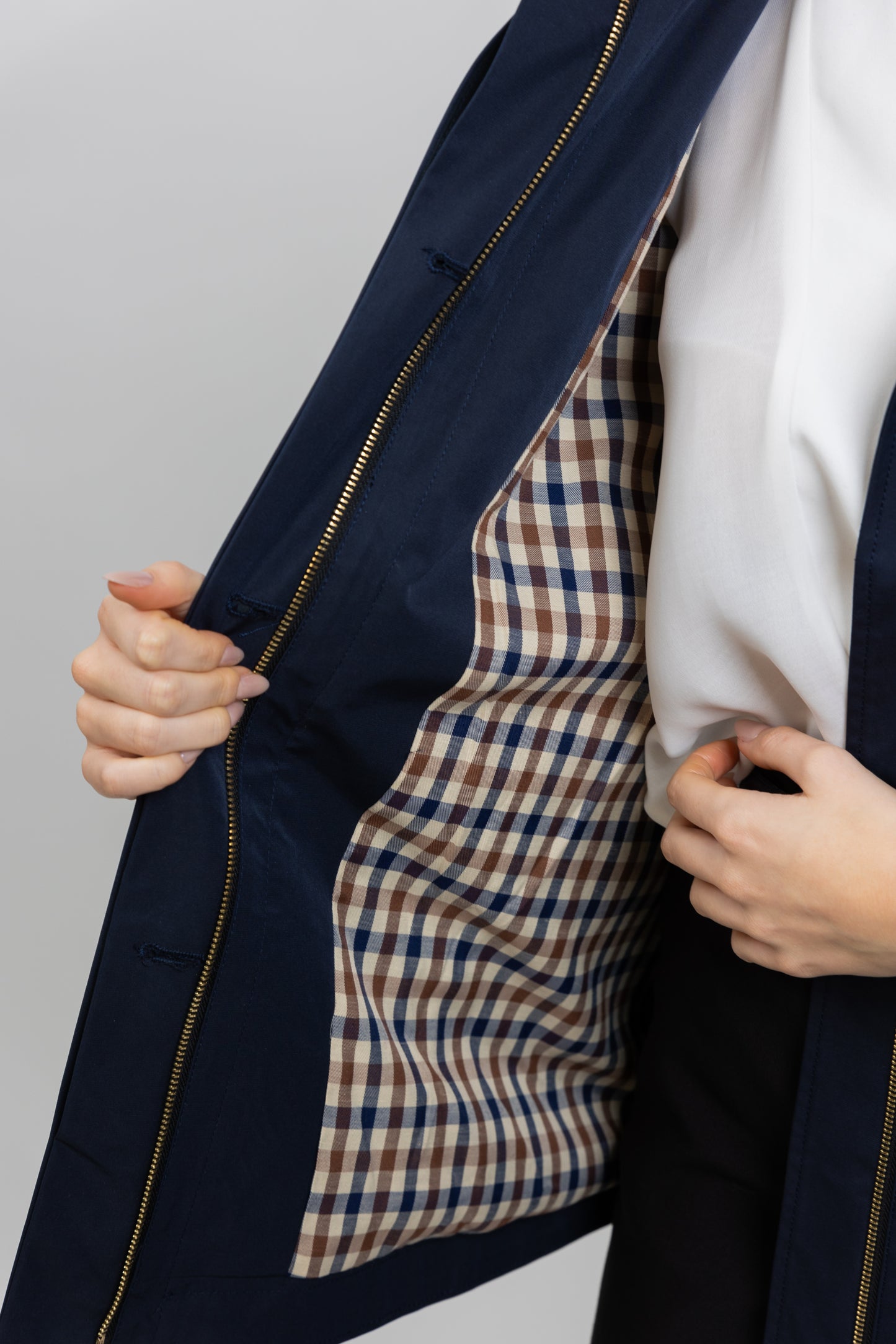 PANELED PARKA WITH CHECK PATTERN