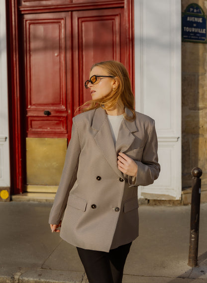 DOUBLE-BREASTED BLAZER