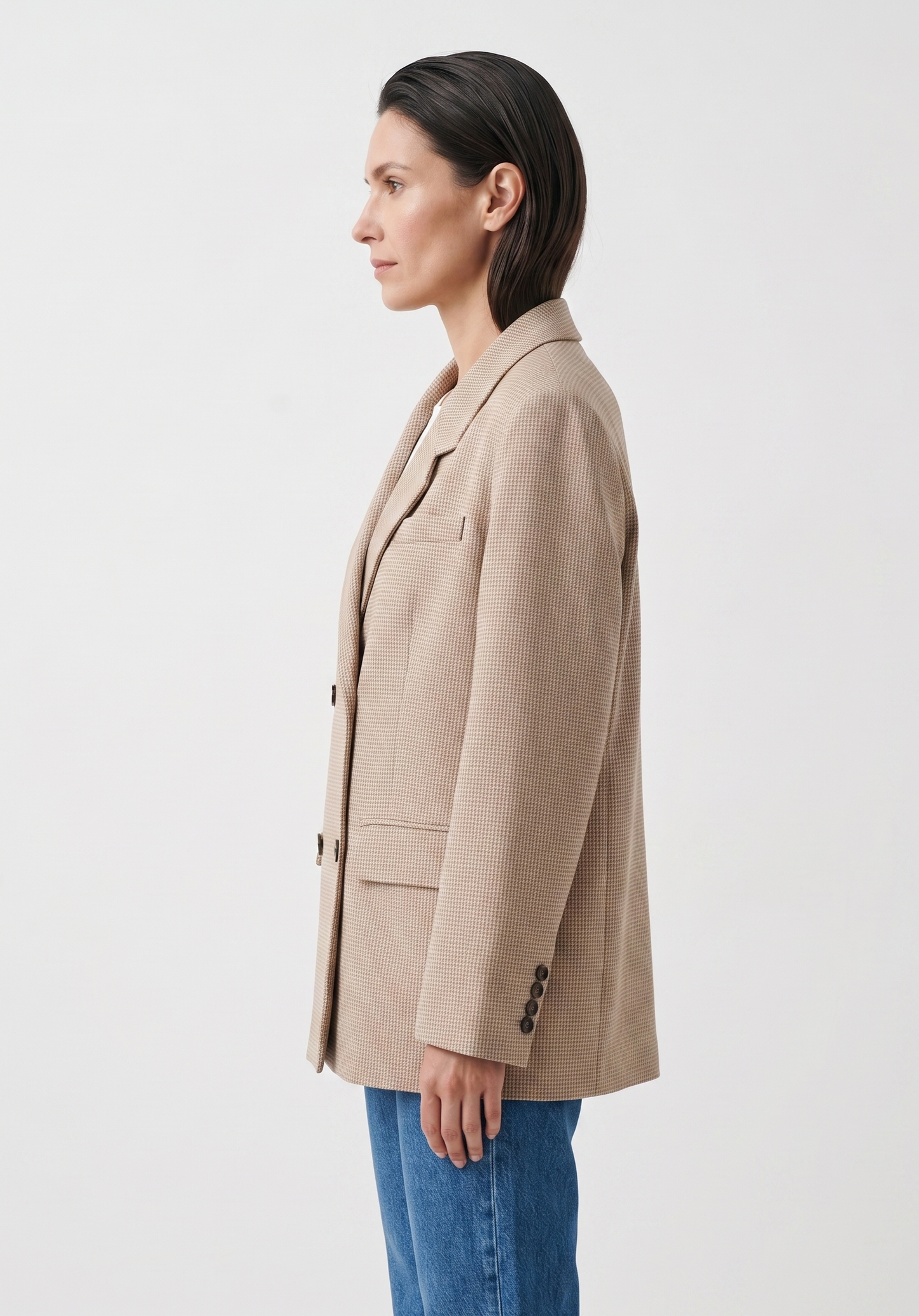DOUBLE-BREASTED BLAZER