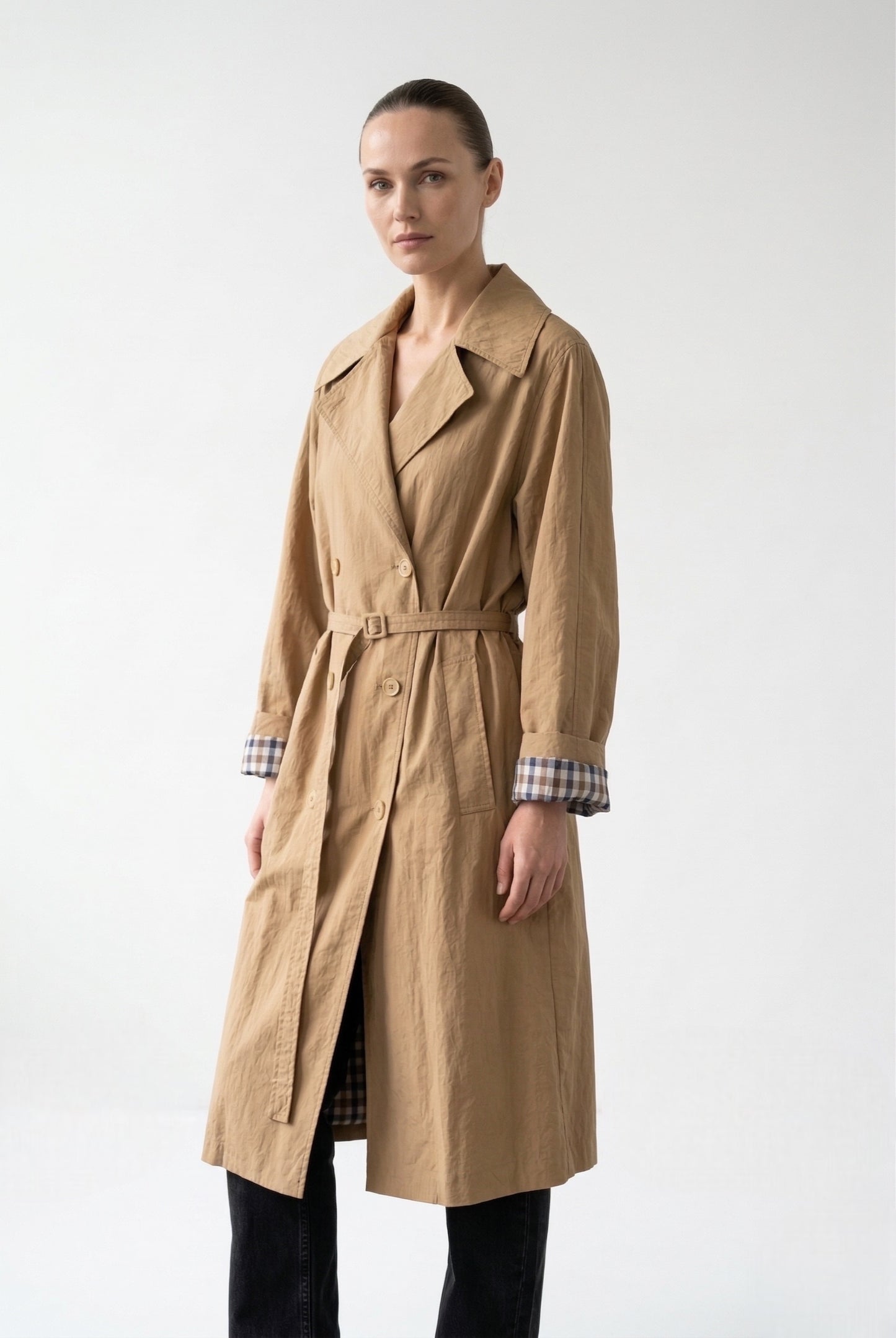 LONG TRENCH COAT WITH BELT AND CHECK LINING