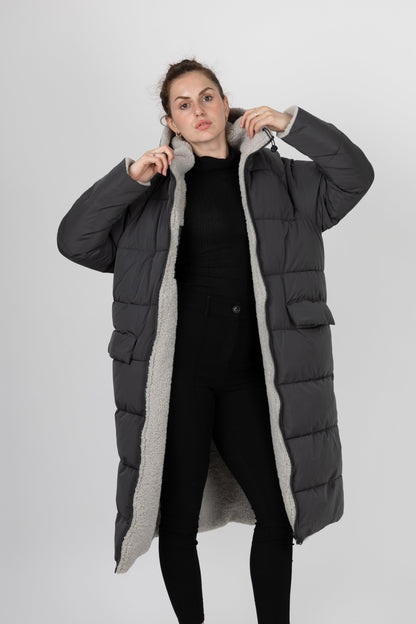 Long reversible down jacket with hood