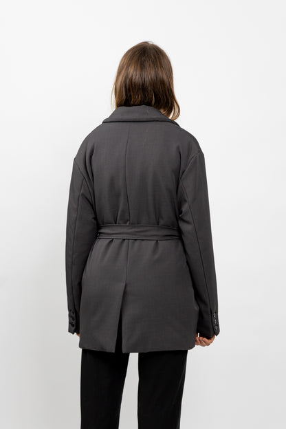 MID-LENGTH BELTED BLAZER