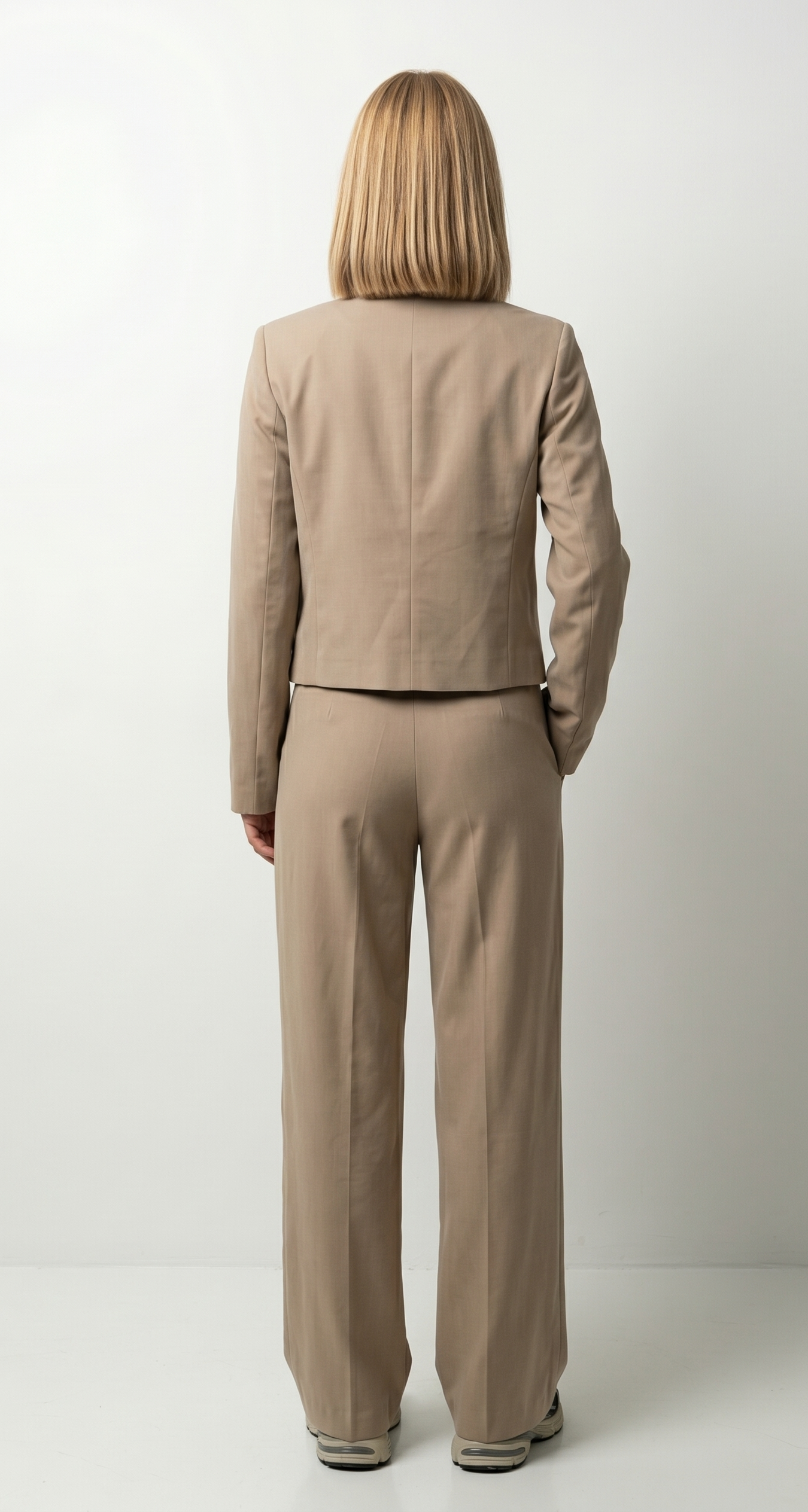 DOUBLE-BREASTED SHORT BLAZER