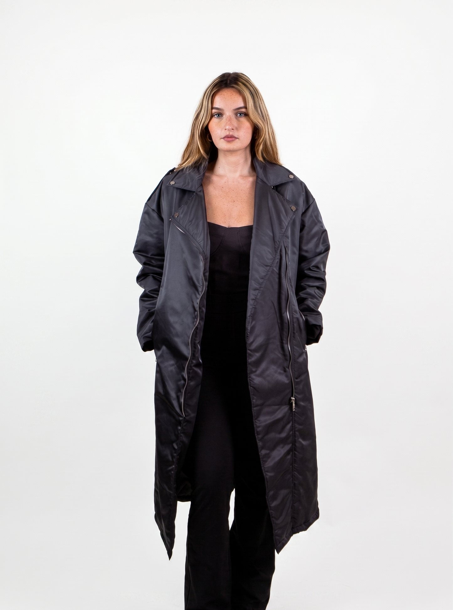 WATERPROOF QUILTED TRENCH COAT