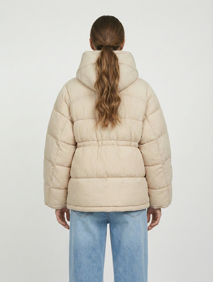 CHAQUETA DE PLUMÍN CON CINTURA AJUSTADA