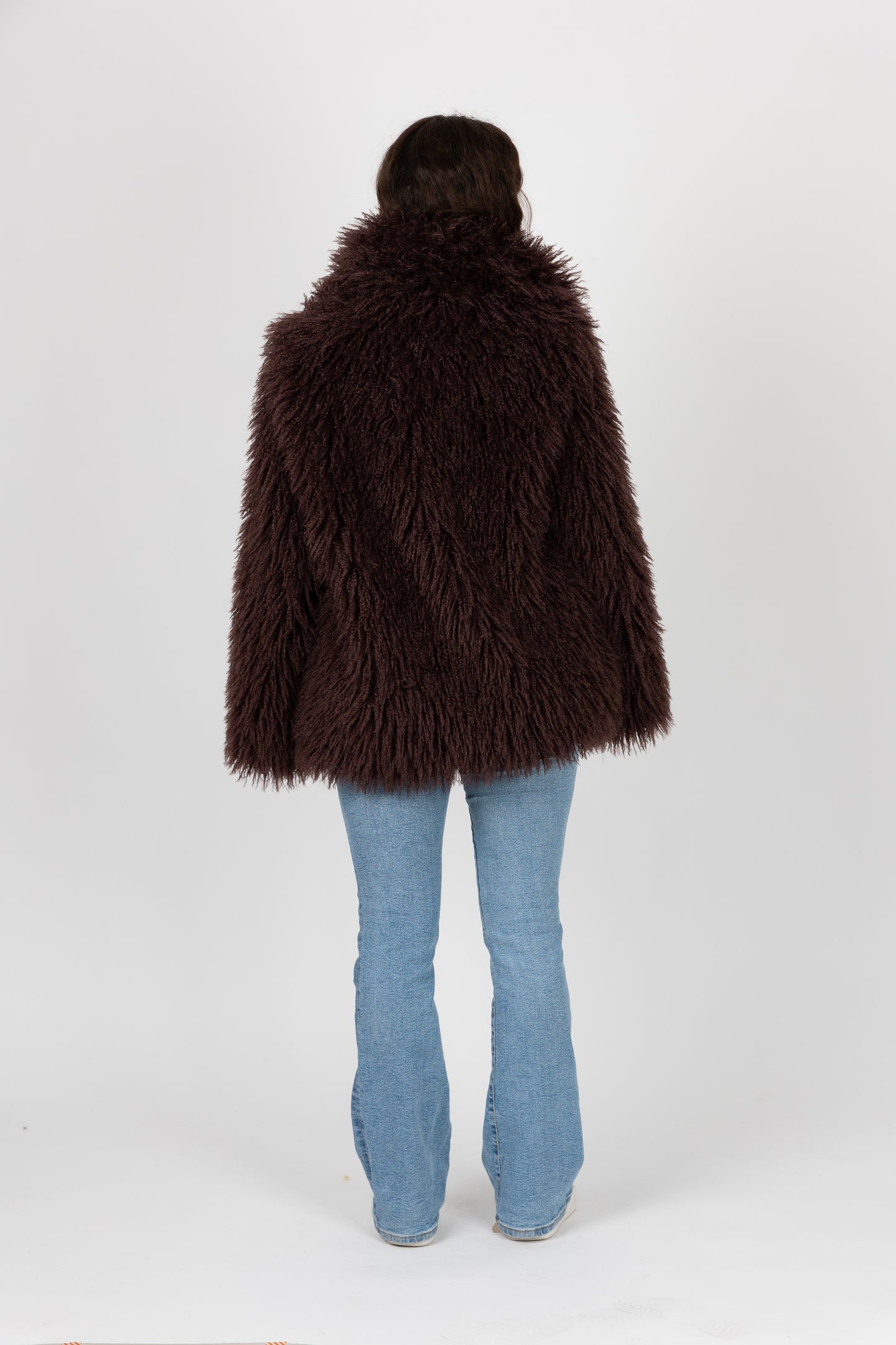 MANTEAU FLUFFY EN FAUSSE FOURRURE
