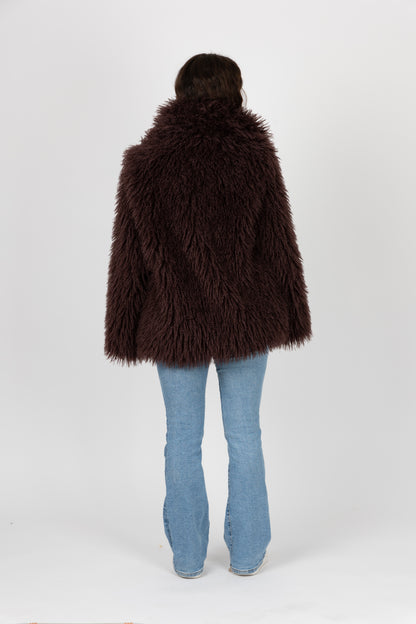 MANTEAU FLUFFY EN FAUSSE FOURRURE
