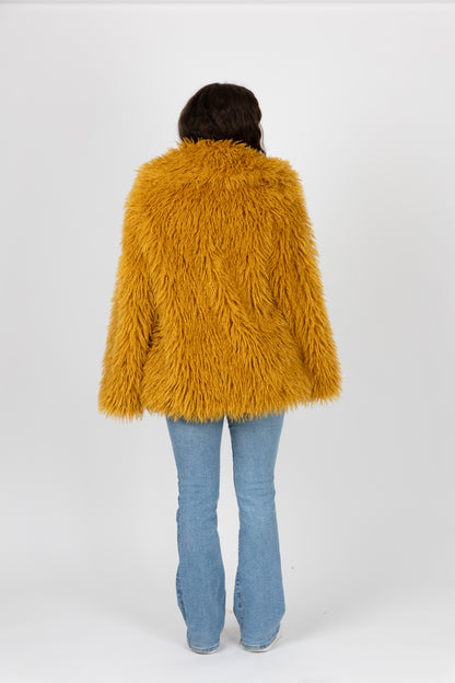MANTEAU FLUFFY EN FAUSSE FOURRURE